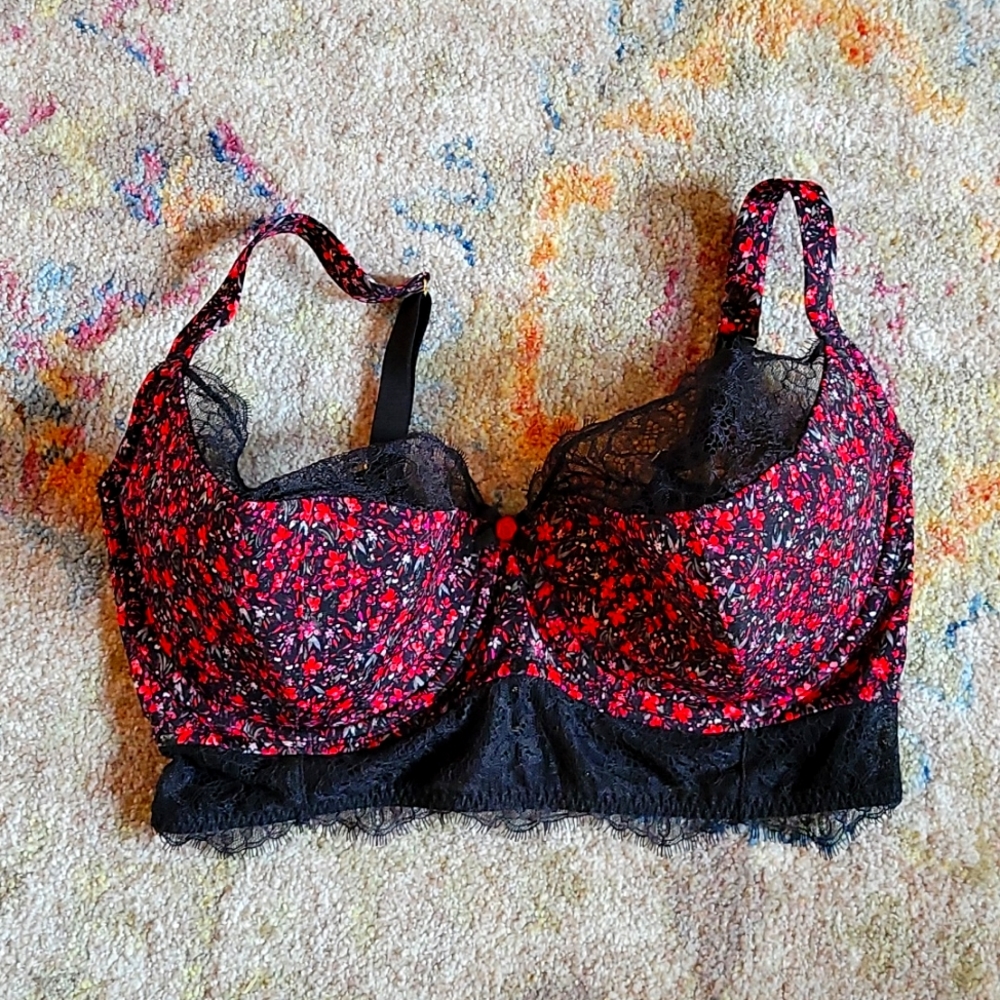 NWOT Longline Cacique bra